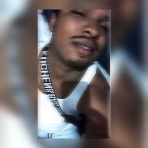 Meet your Posher, Leonel